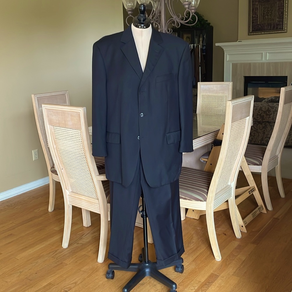Men’s suit
